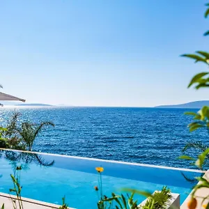 Isolina Otel